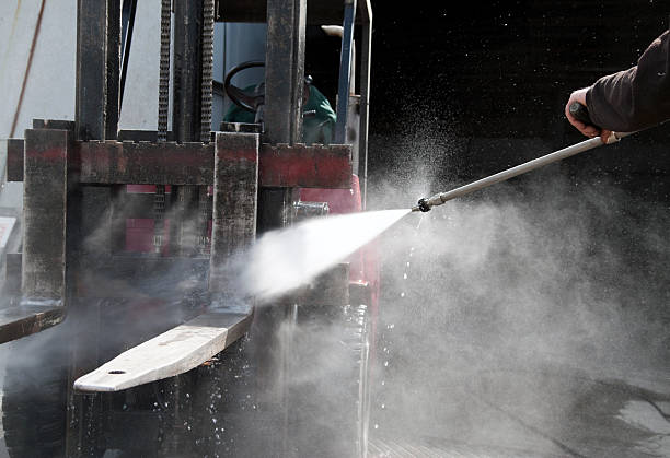 Best Local Pressure Washing Services  in North Amityville, NY